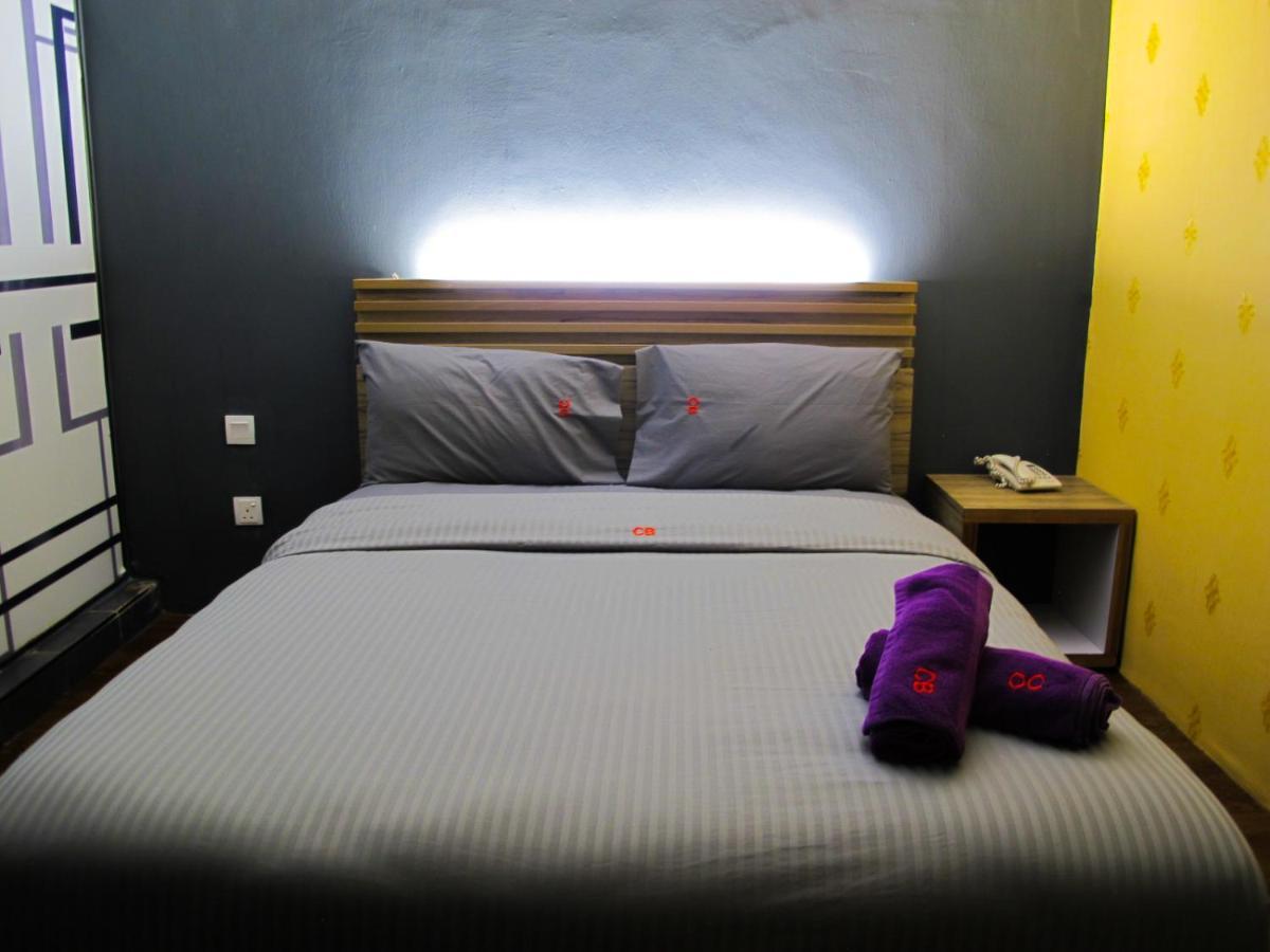 Classical Boutique Hotel Puchong Bagian luar foto