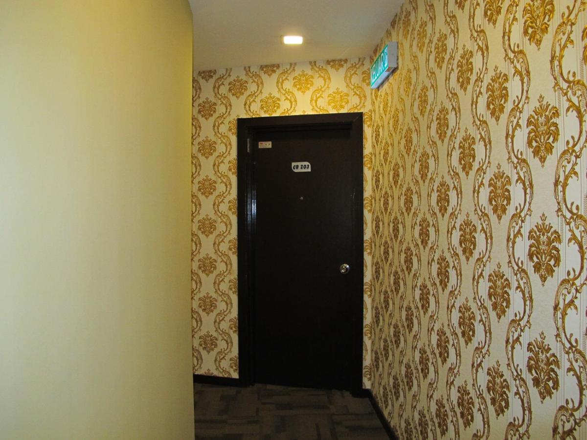 Classical Boutique Hotel Puchong Bagian luar foto