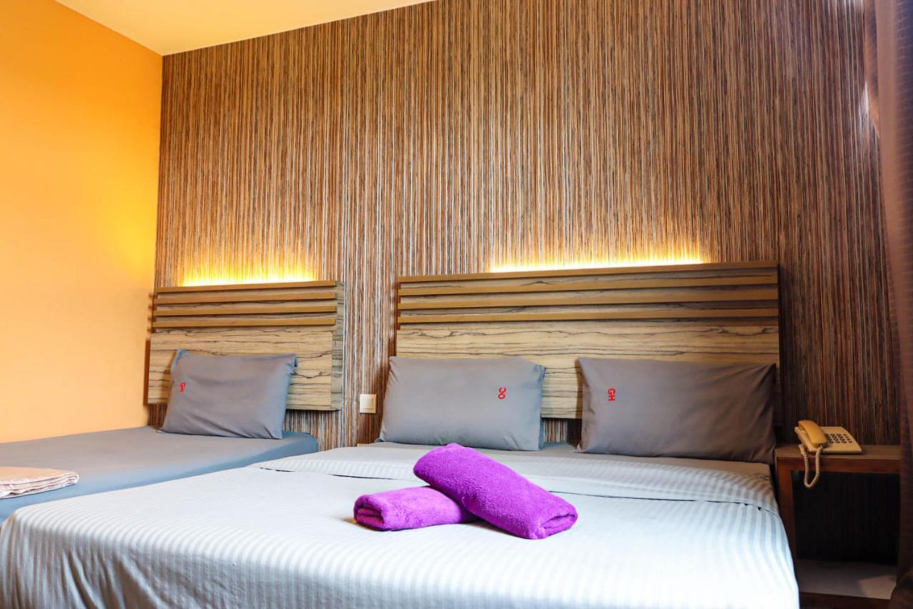 Classical Boutique Hotel Puchong Bagian luar foto